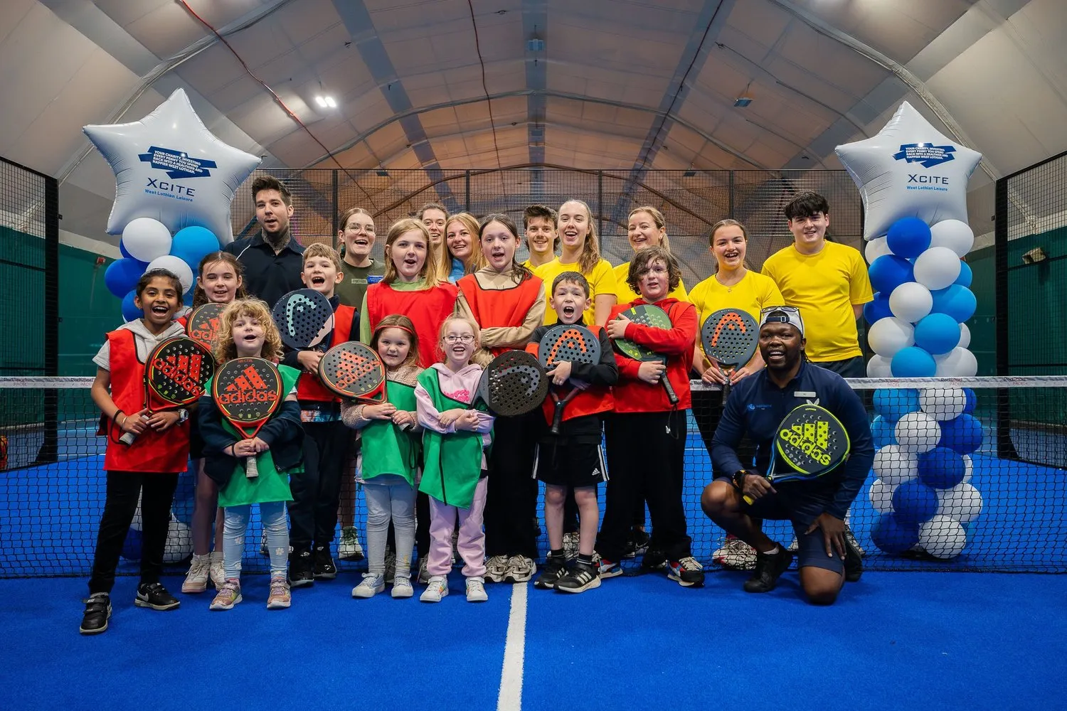 Group padel session with NJ
